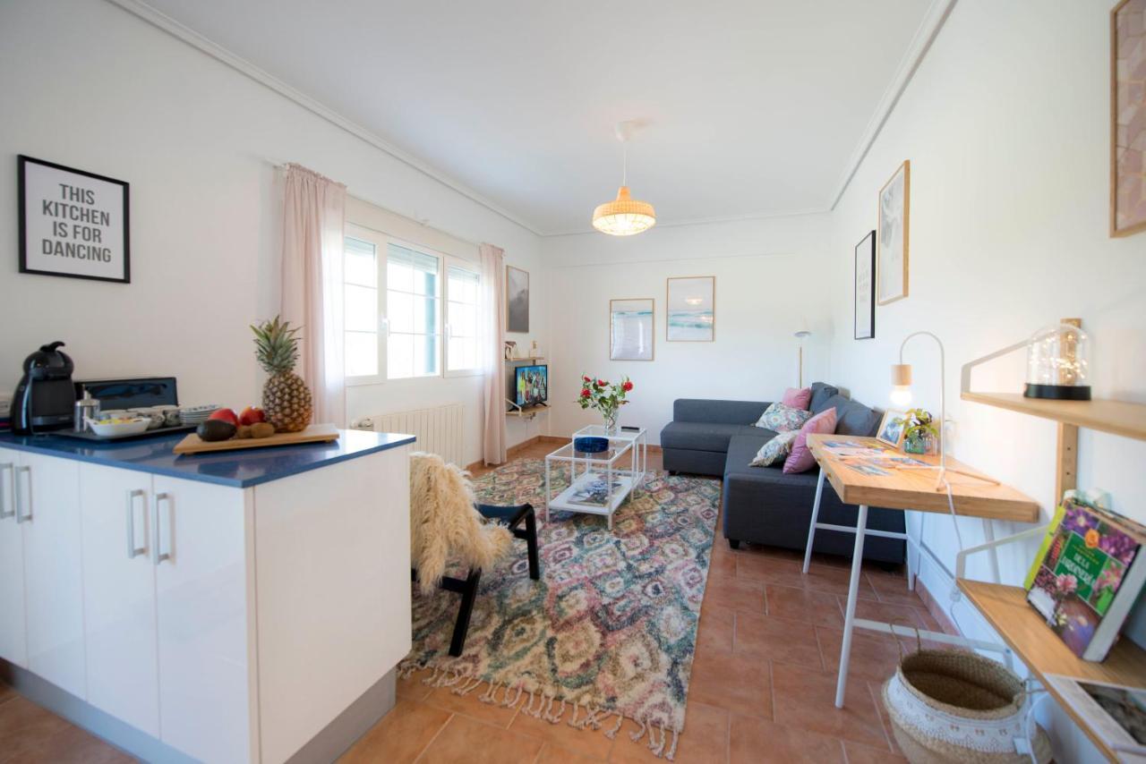 Apartamentos Turisticos Bizkar Bare Sopuerta Екстериор снимка