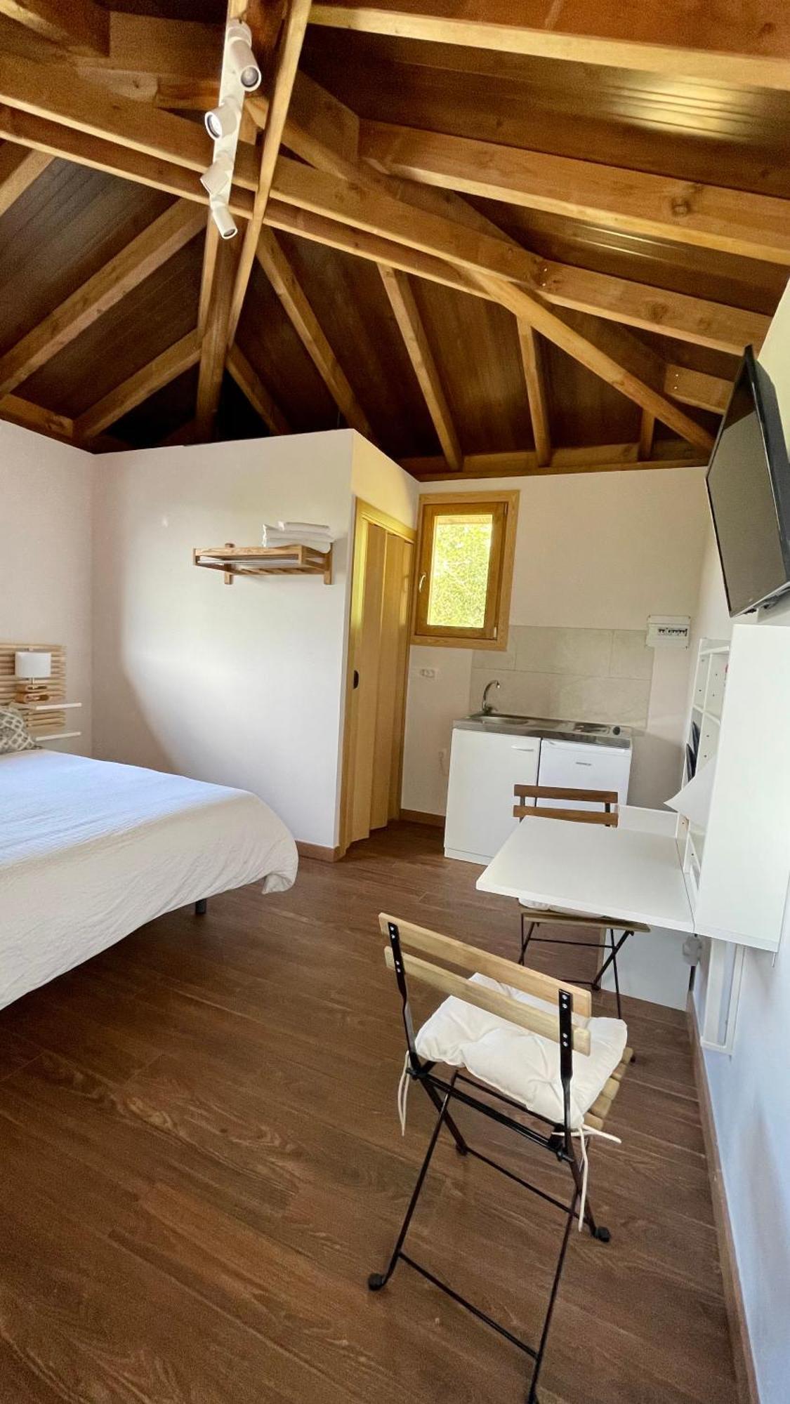 Apartamentos Turisticos Bizkar Bare Sopuerta Екстериор снимка